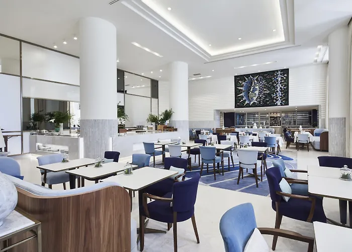 Szálloda Martinez, In The Unbound Collection By Hyatt 5*