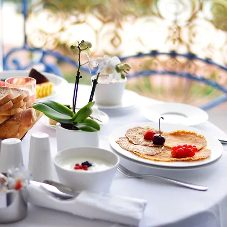 Martinez, In The Unbound Collection By Hyatt 5* Cannes