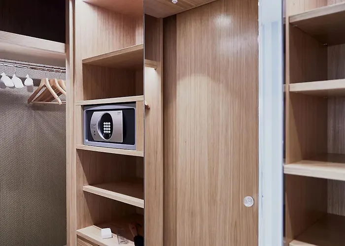 Martinez, In The Unbound Collection By Hyatt Szálloda 5*