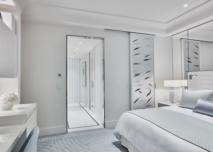 Martinez, In The Unbound Collection By Hyatt Szálloda 5*