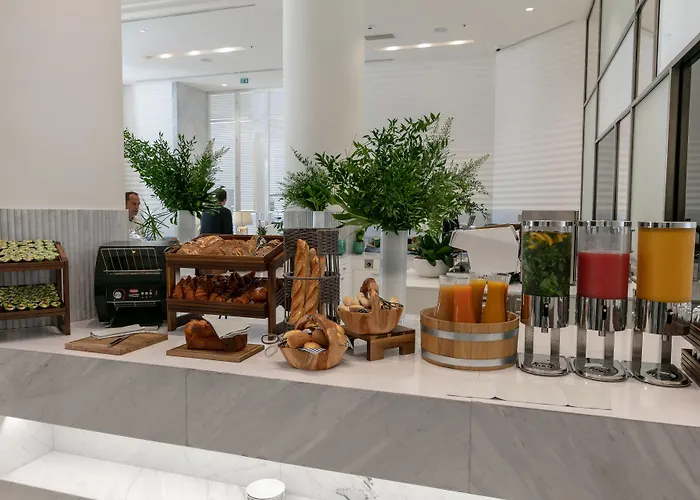 Martinez, In The Unbound Collection By Hyatt Szálloda 5*