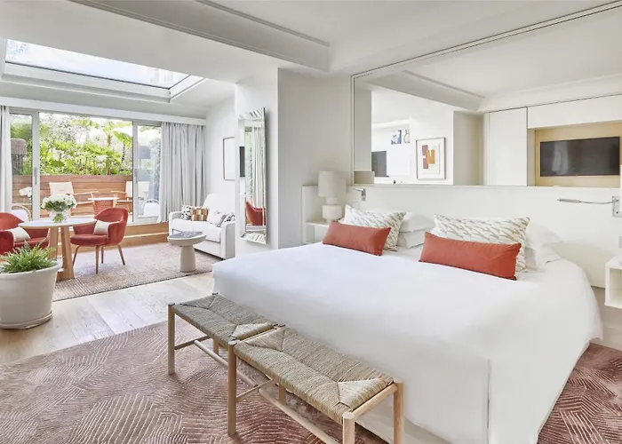 Martinez, In The Unbound Collection By Hyatt Otel Cannes