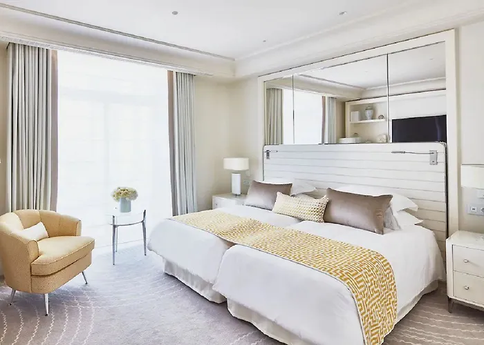 Martinez, In The Unbound Collection By Hyatt Szálloda Cannes