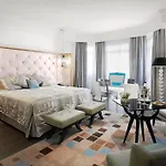 Martinez, In The Unbound Collection By Hyatt Szálloda Cannes