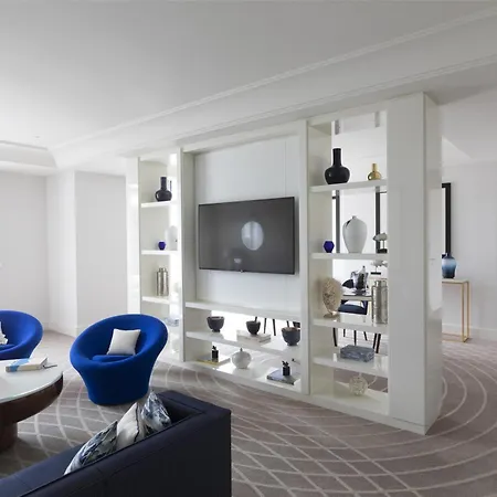 Martinez, In The Unbound Collection By Hyatt 5*